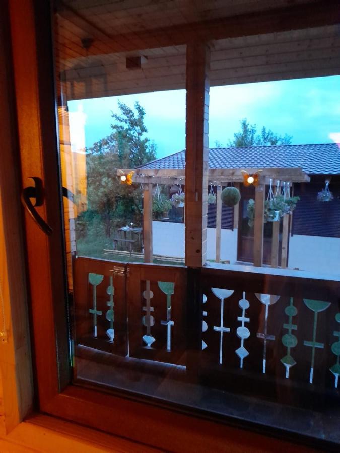Casa Eden Fit Villa Faget  Kültér fotó